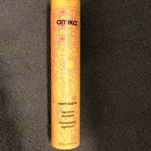 Amika Normcore Shampoo